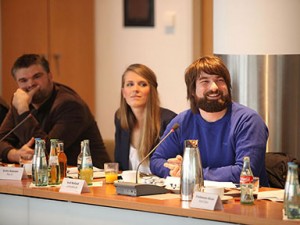 Patrick Breitenbach von Soziopod, Greta Hamann von Plan B und Andi Weiland von Leidmedien.de Foto: Grimme-Institut / Arkadiusz Goniwiecha