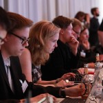 So in etwa sieht das Team des Grimme Online Award auch beim Sichten aus. Foto: Grimme-Institut / Georg Jorczyk