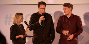 Anja Backhaus im Gespräch mit Thilo von Debschitz und Tim Siegert; Bild: Michael Schnell / Grimme-Institut